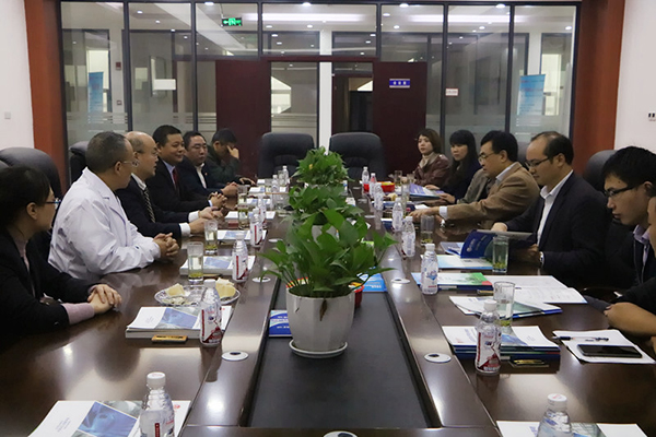 什邡市委常委副市長(zhǎng)李先輝、四川(chuān)省經信委、德陽市經信委、什邡市(shì)經信局等領(lǐng)